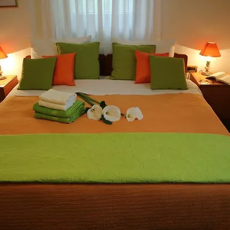 Ines Komel Apartman *