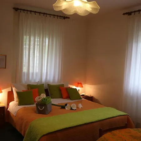 Ines Komel Apartman Opatija