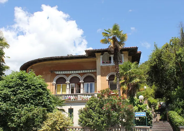 Apartment Ines Komel Opatija