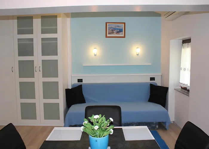 Apartment Ines Komel *