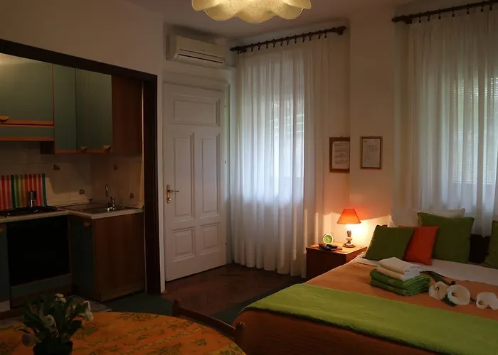 Ines Komel Apartament